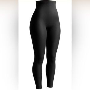 High-Waist Black Seamless Compression Leggings